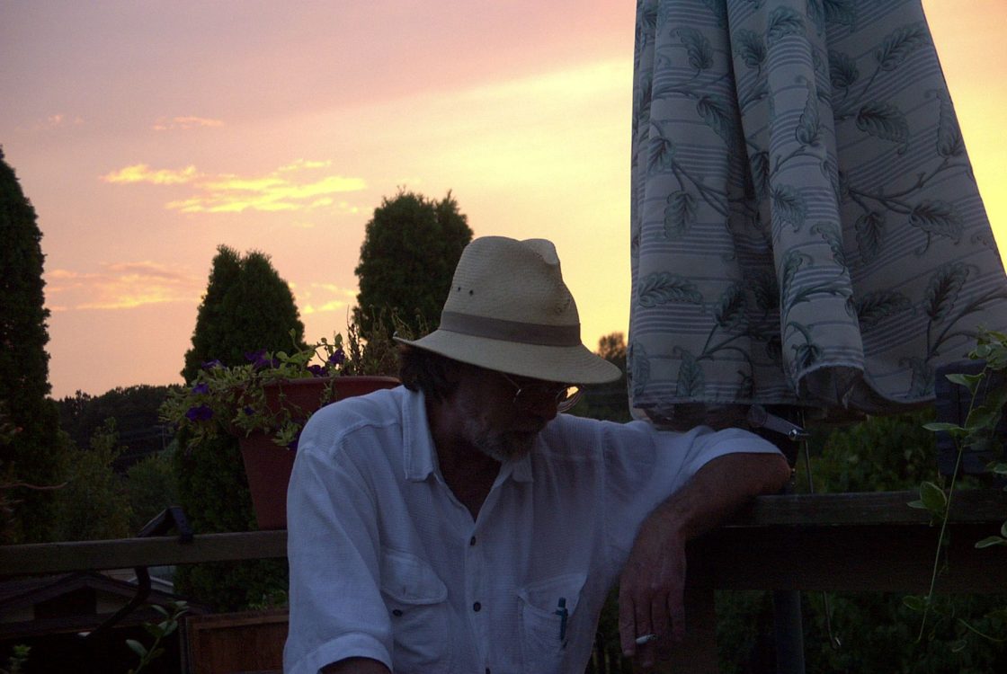 Contemplating the evening. Stillness.